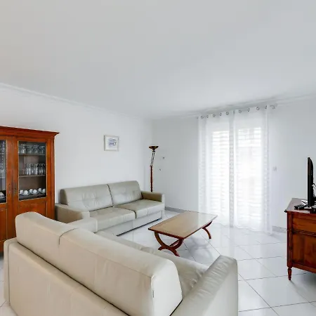 L'amiral By Interhome Apartman Saint-Raphaël